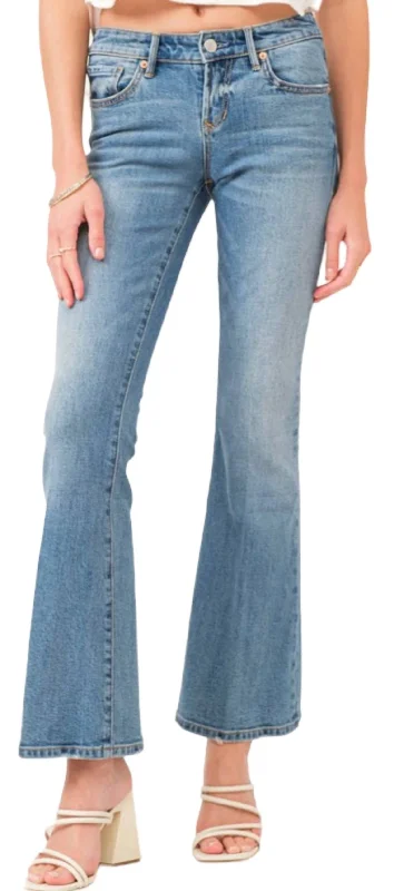 Rosie Mid Rise Flare Jeans In Collister