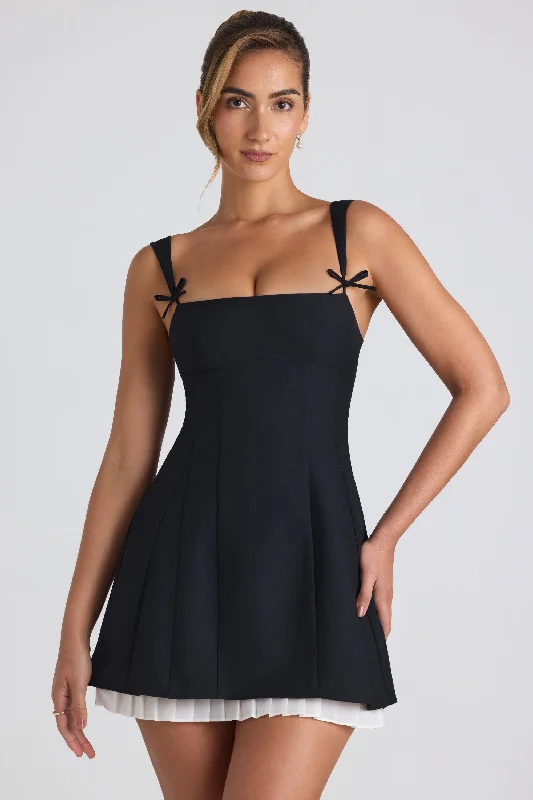 Bow-Detail Pleated A-Line Mini Dress in Black