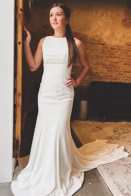 White Bateau Cutout Back Trumpet Long Wedding Dress